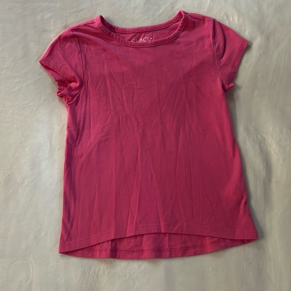 The Children’s Place pink tee